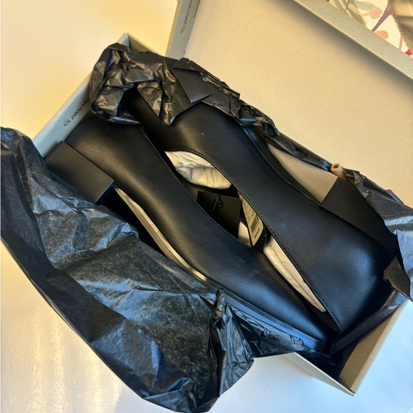 Black flats - Picture 8 of 8